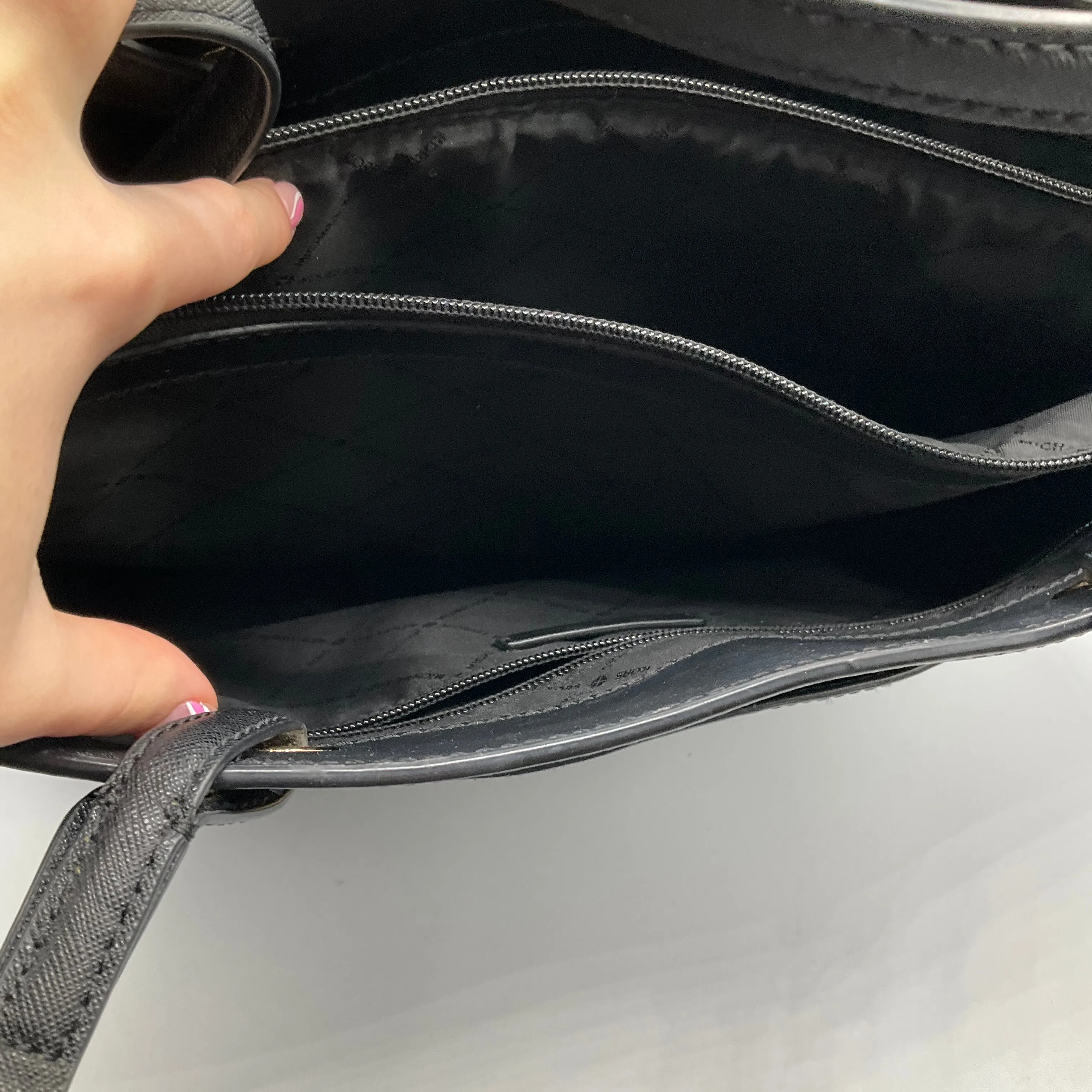 Michael Kors Bags Handbag Designer By Michael Kors  Size: Large