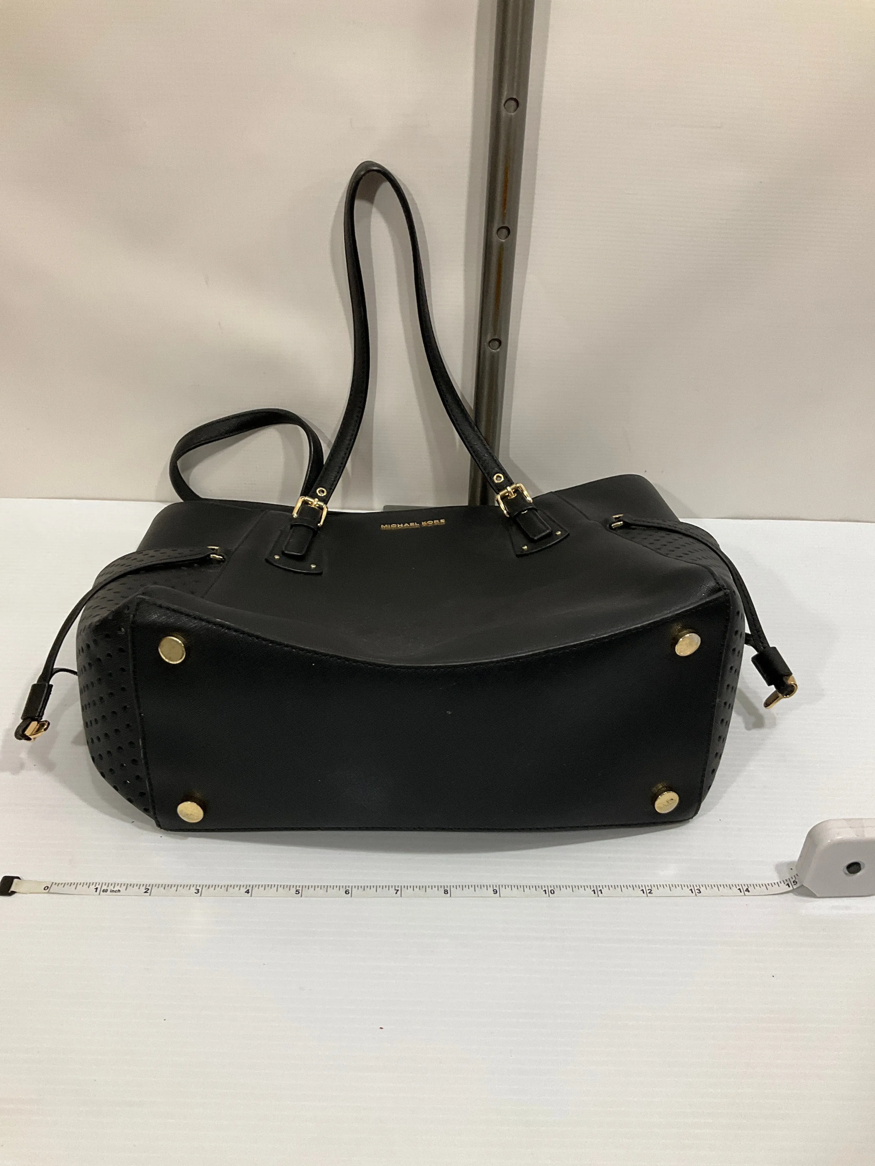 Michael Kors Bags Handbag Designer By Michael Kors, Size: Medium