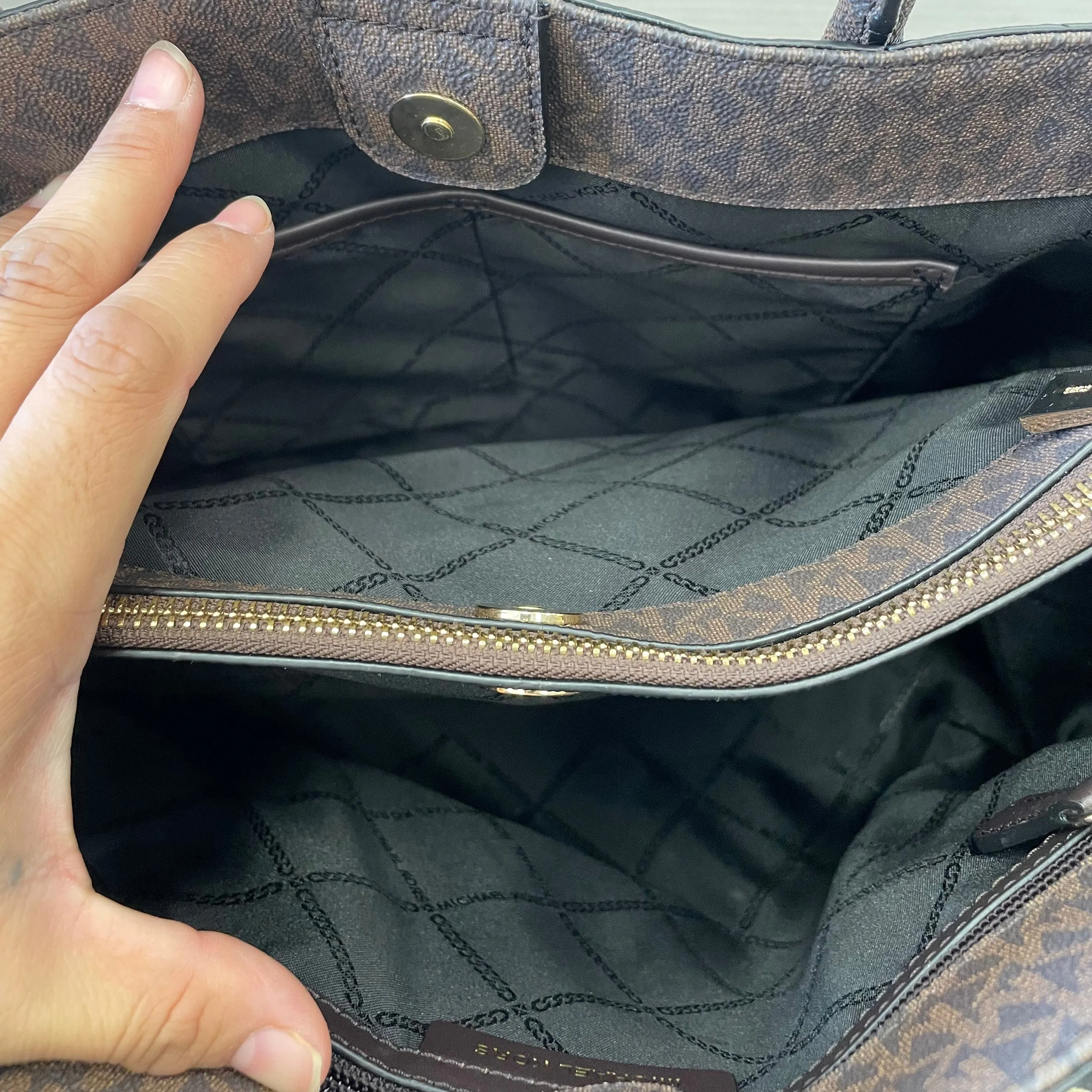 Michael Kors Bags Handbag Designer By Michael Kors  Size: Medium