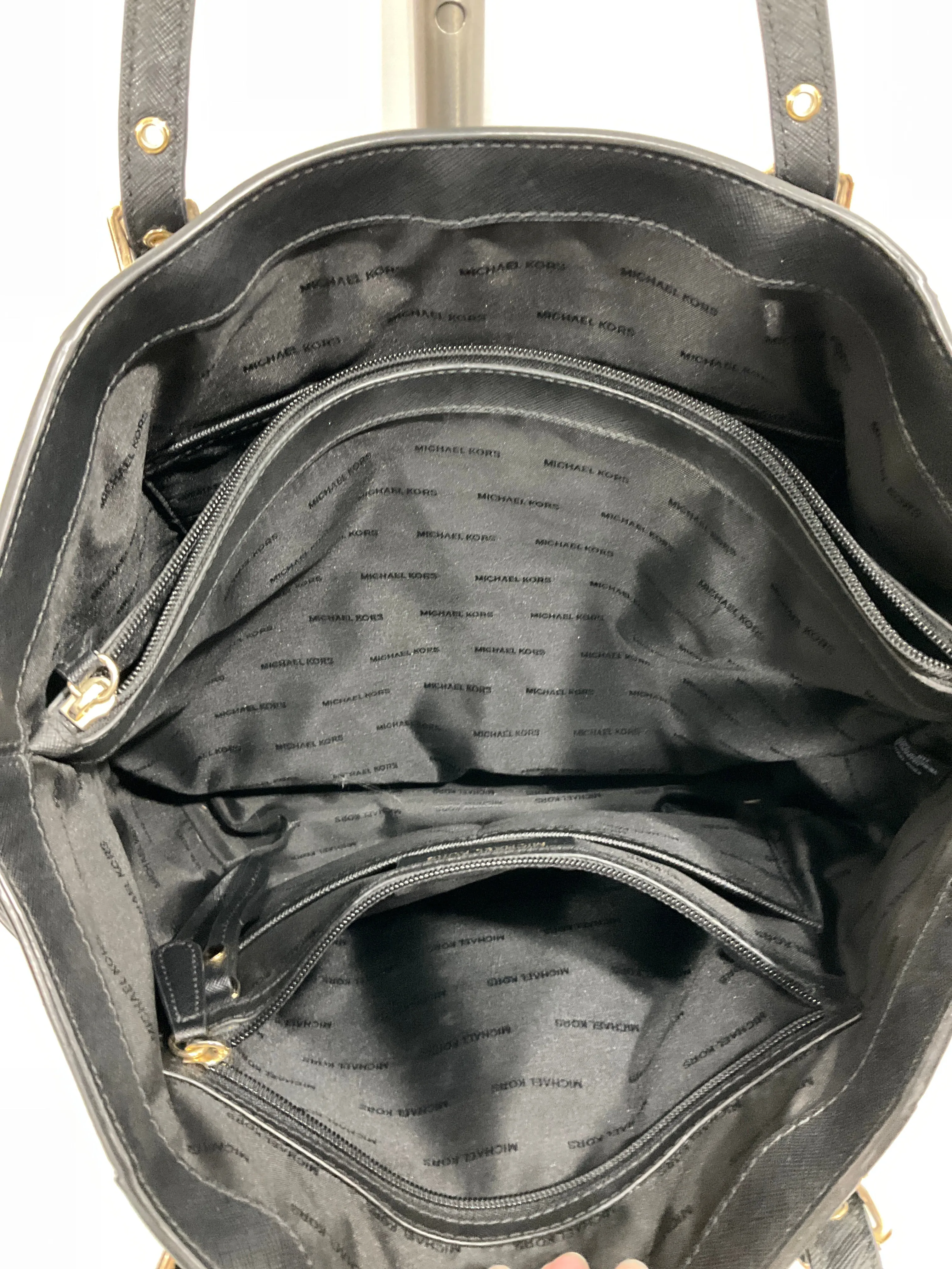 Michael Kors Bags Handbag Designer By Michael Kors, Size: Medium
