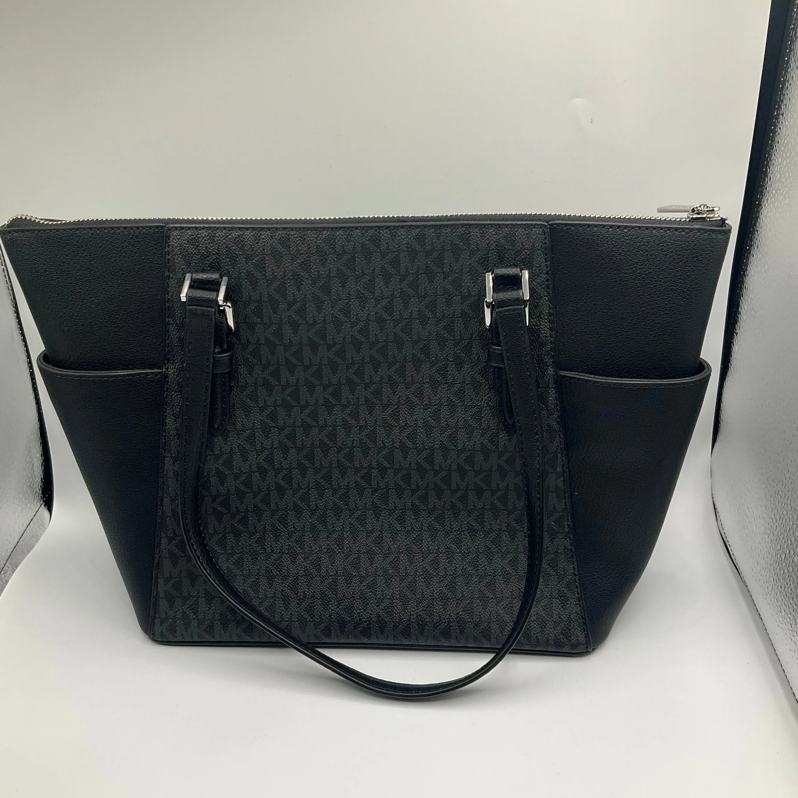 Michael Kors Bags Tote Designer By Michael Kors, Size: Medium