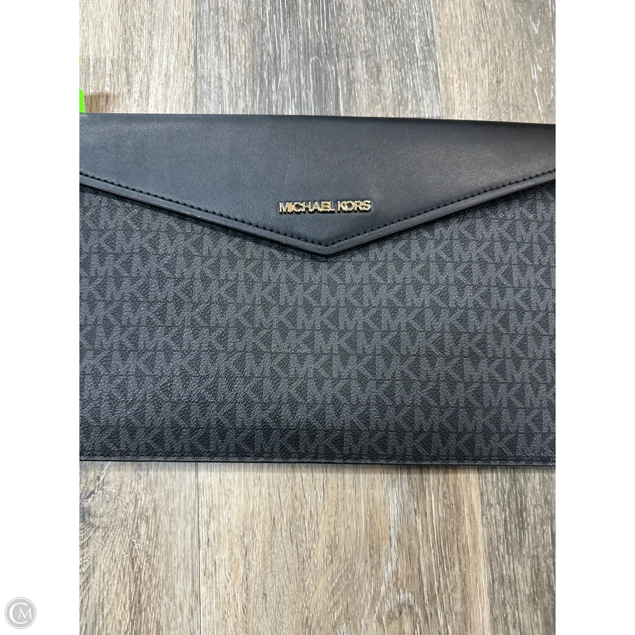 Michael Kors Bags Wristlet Designer By Michael Kors, Size: Large