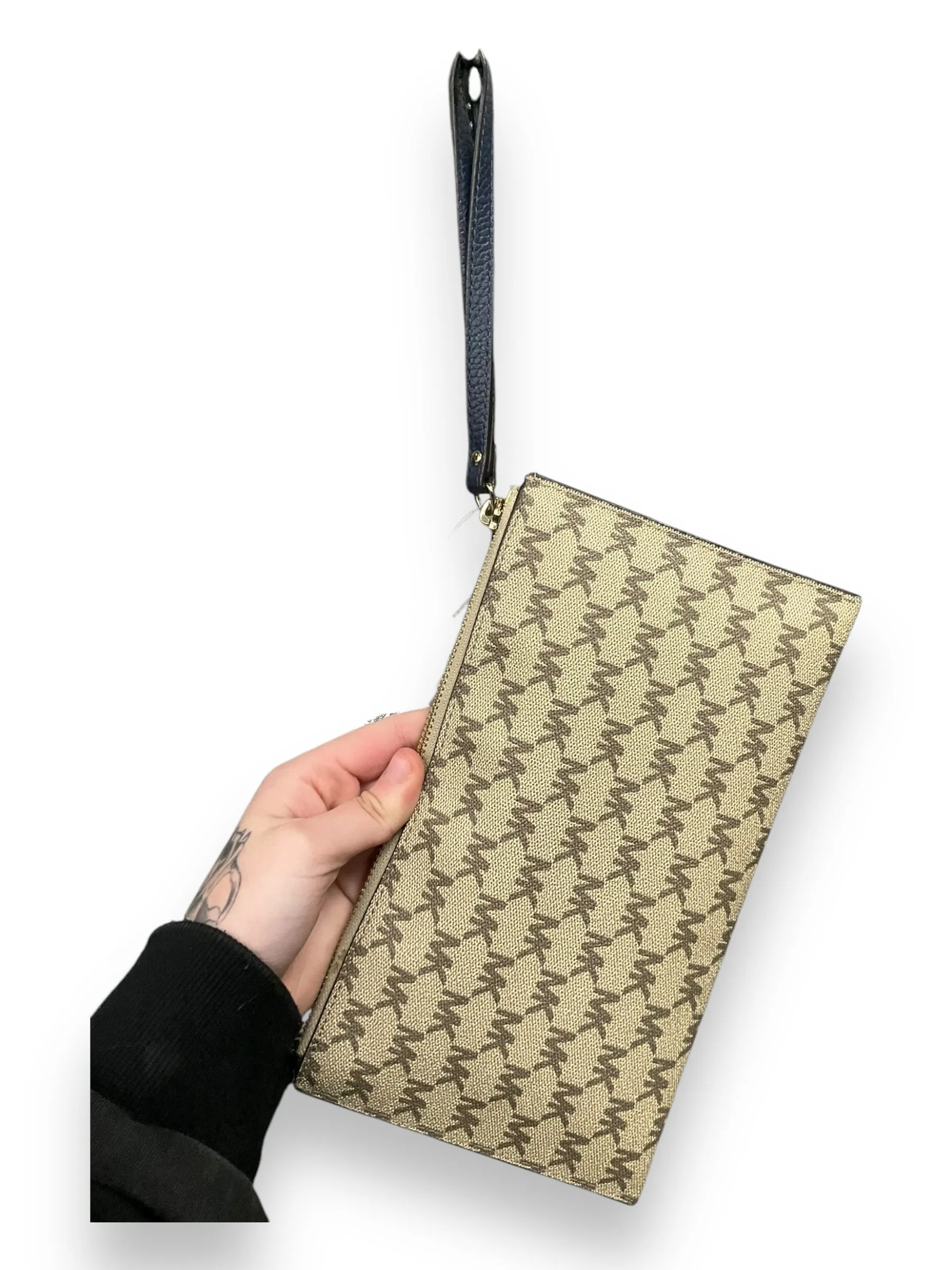 Michael Kors Bags Wristlet Designer By Michael Kors, Size: Large