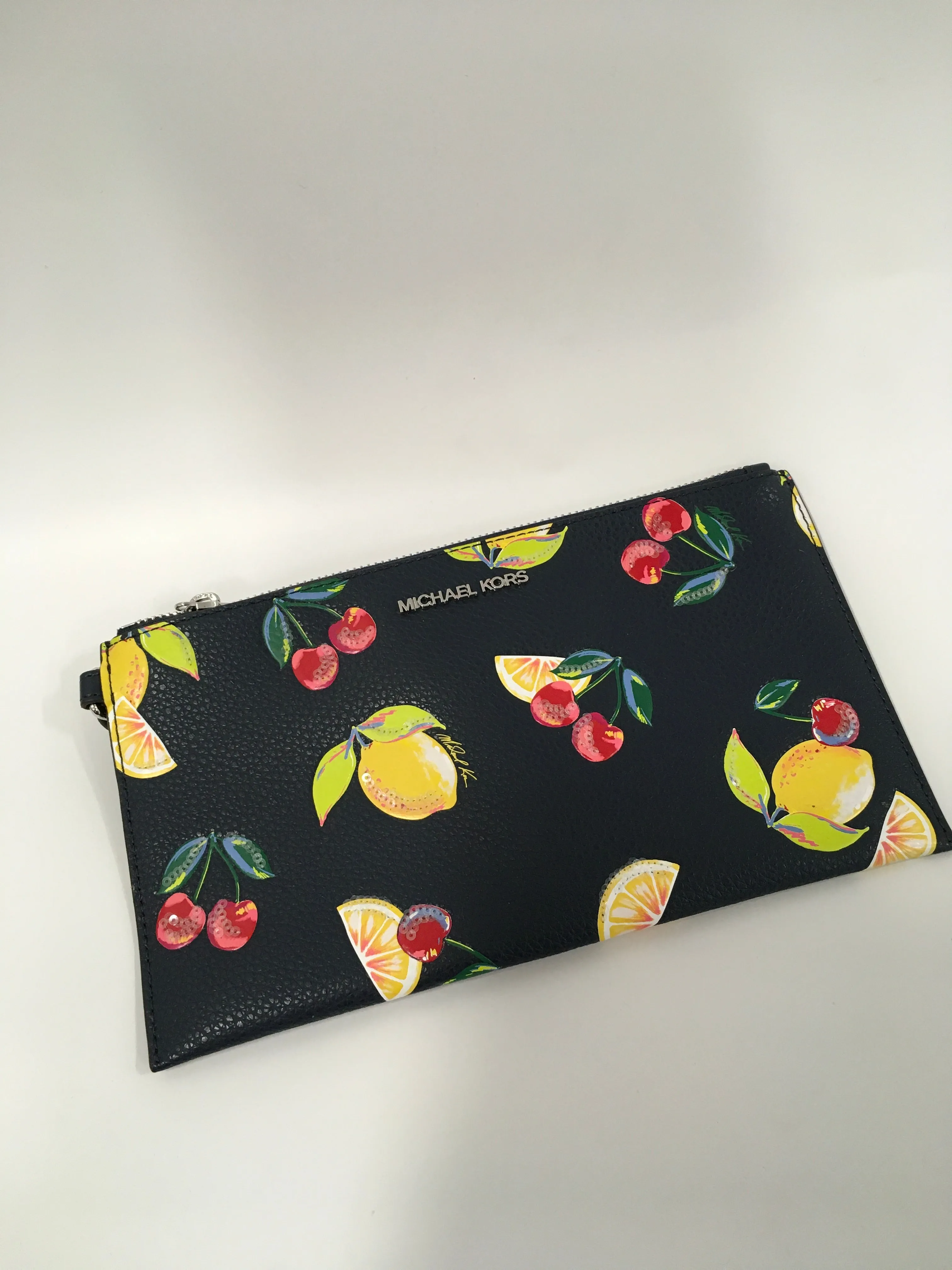 Michael Kors Bags Wristlet Designer By Michael Kors, Size: Large