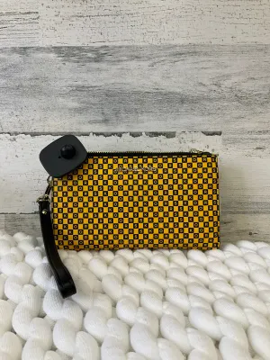 Michael Kors Bags Wristlet Michael Kors, Size Medium