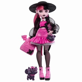 Monster High Draculaura Fashion Doll with Her Pet Count Fabulous with Accessories for Kids Ages 4 