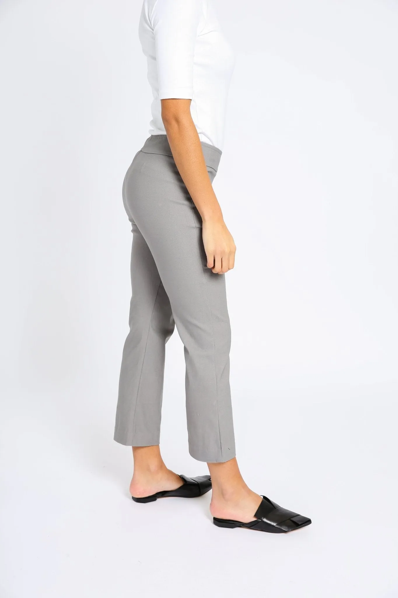 MORGANE FLARE PULL ON IN TECHNICAL STRETCH