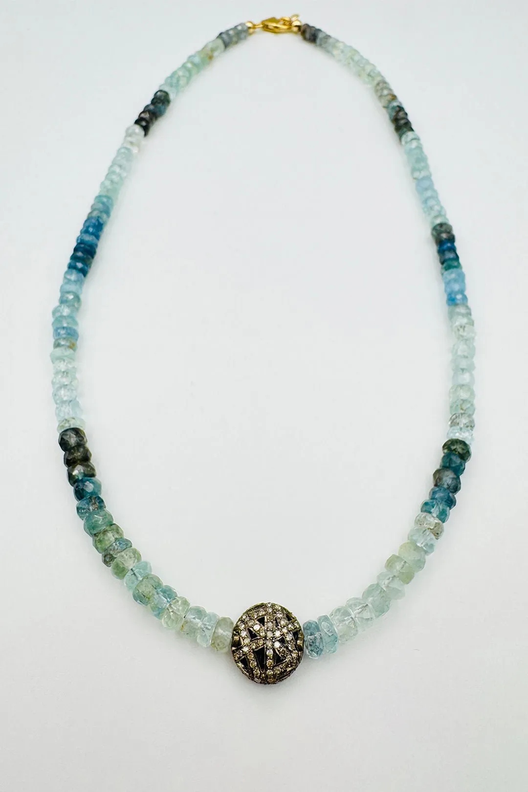 MOSS AQUAMARINE WITH GEOMETRIC DIAMOND BEAD NECKLACE