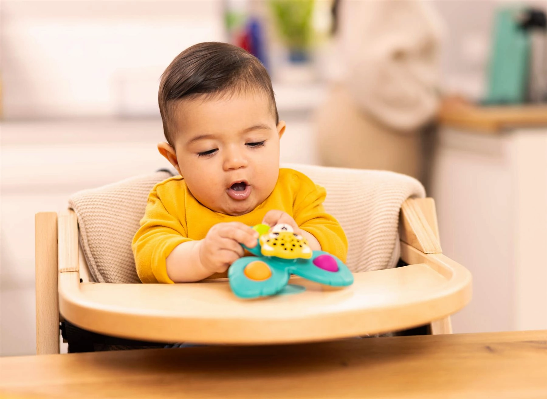 Play  Spin & Pop: Leopard Fidget Spinner with Suction Cup for Babies