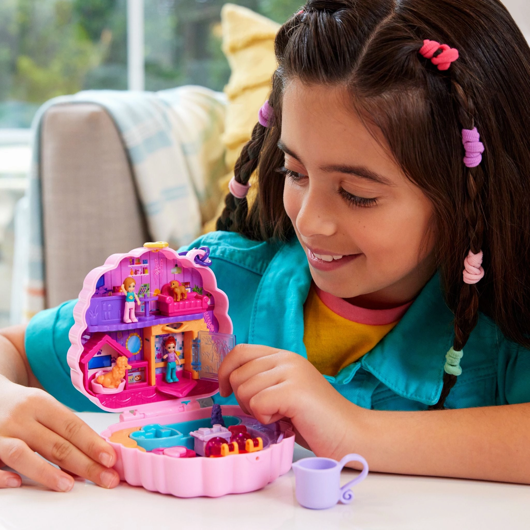 Polly Pocket Big Pocket World Groom & Glam Poodle Compact