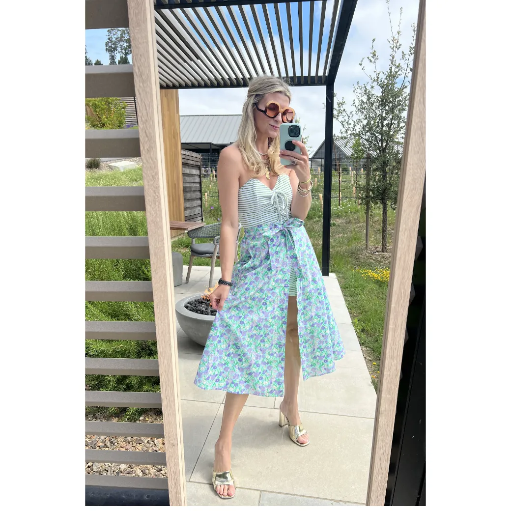 Poolside Wrap Skirt - Lilac Daisy
