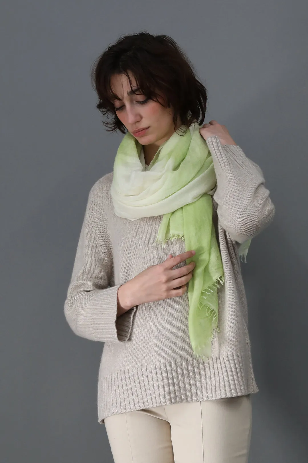 PRIMAVERA GREEN SCARF IN HAND DYED CASHMERE