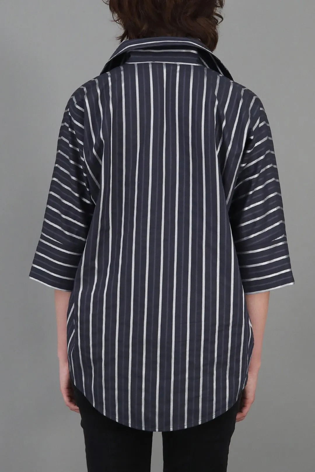 SAHANA DOLMAN IN ITALIAN COTTON BLACK STRIPE JACQUARD