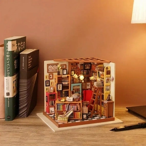 Sam's Study Room