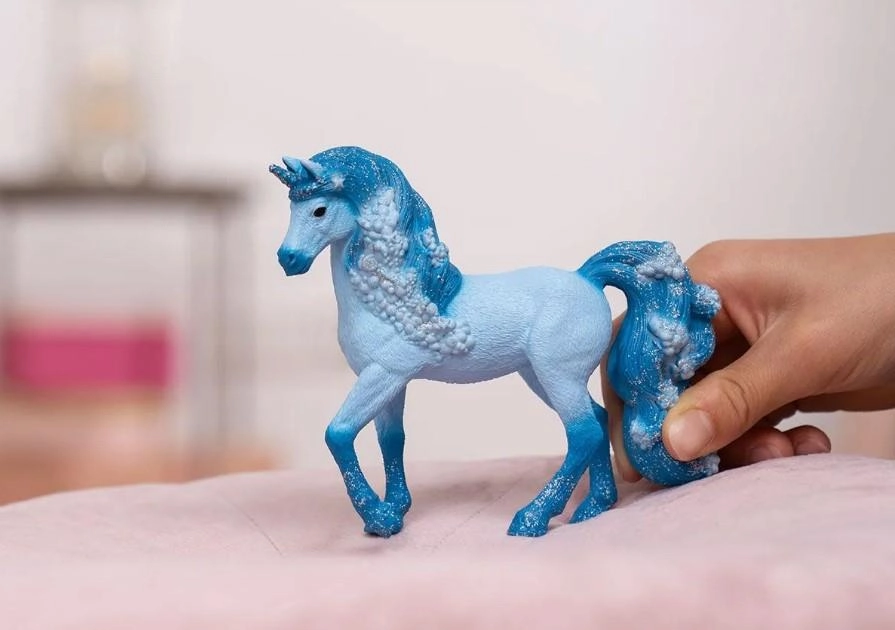 Schleich Bayala 70757 Elementa Water Unicorn Mare for Ages 5 and Up