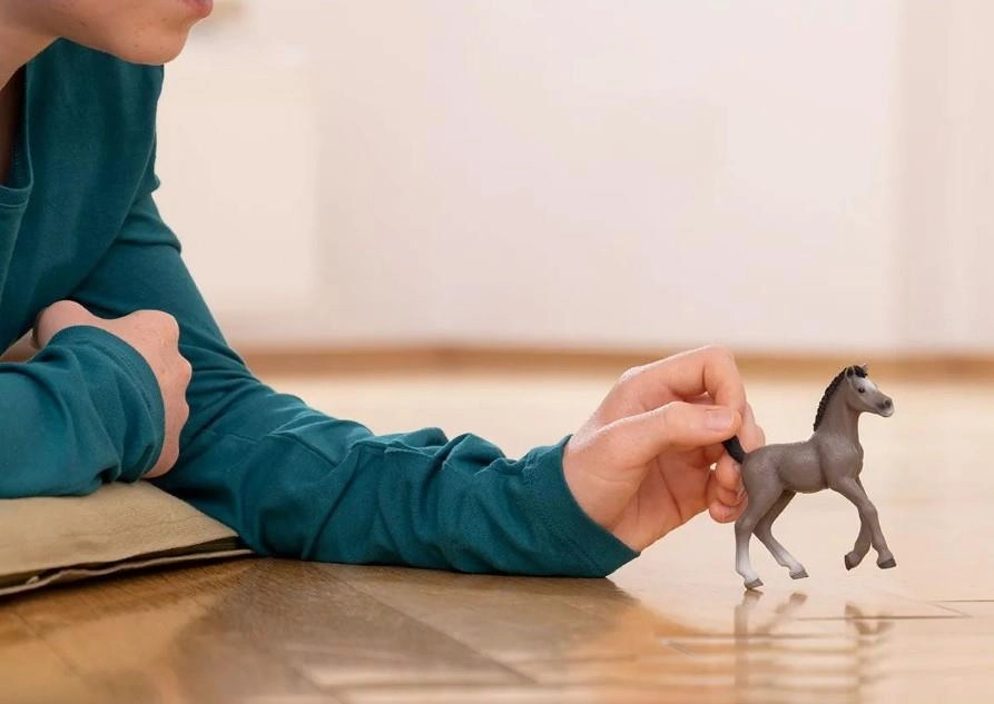 Schleich Horse Club 13957 Selle Franais Foal Figurine for Ages 5 & Up