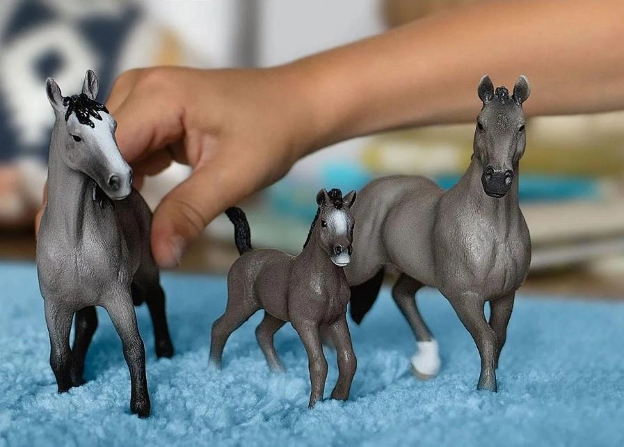 Schleich Horse Club 13957 Selle Franais Foal Figurine for Ages 5 & Up