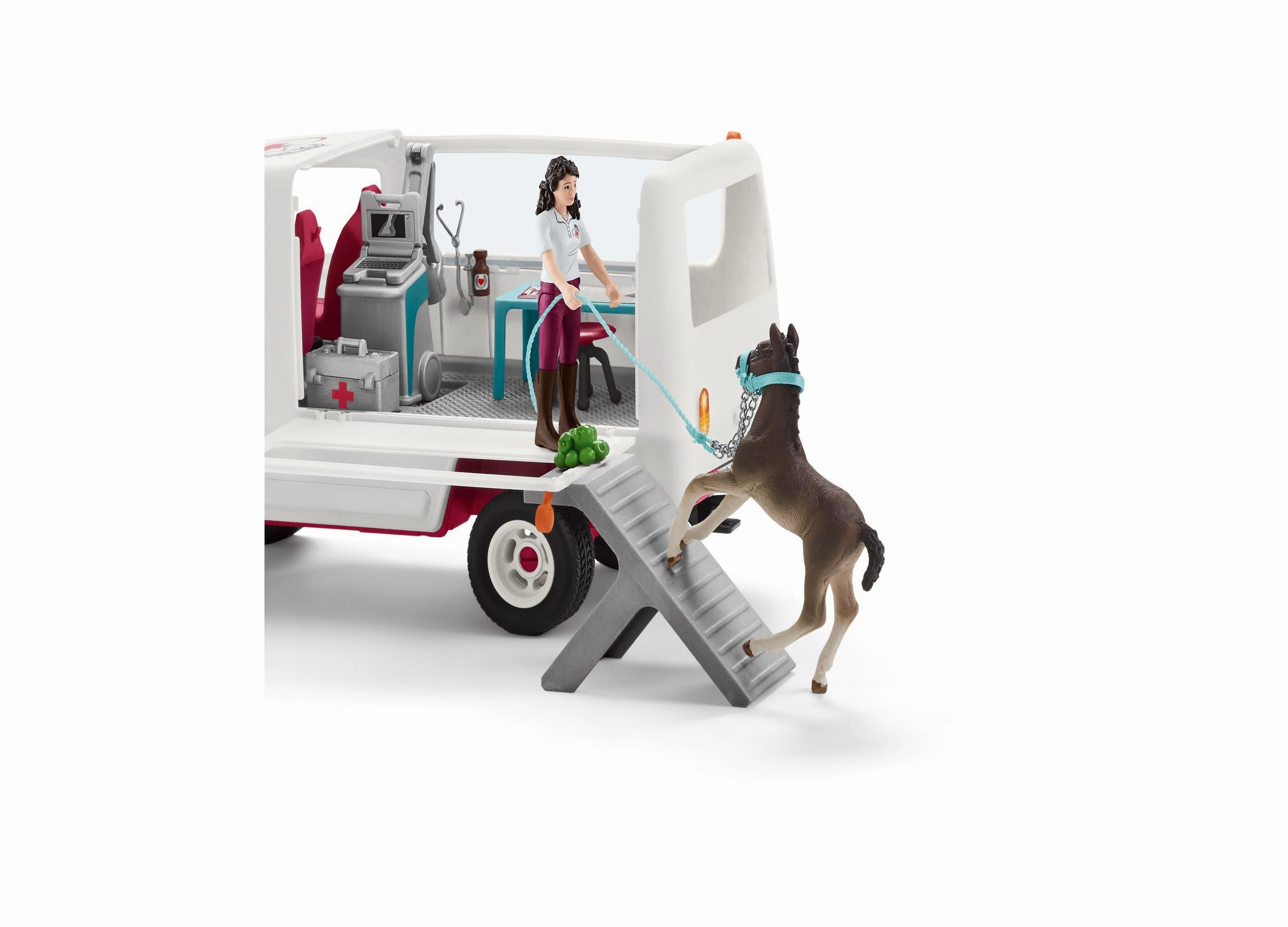 Schleich Horse Club Mobile Vet Playset with Hanoverian Foal
