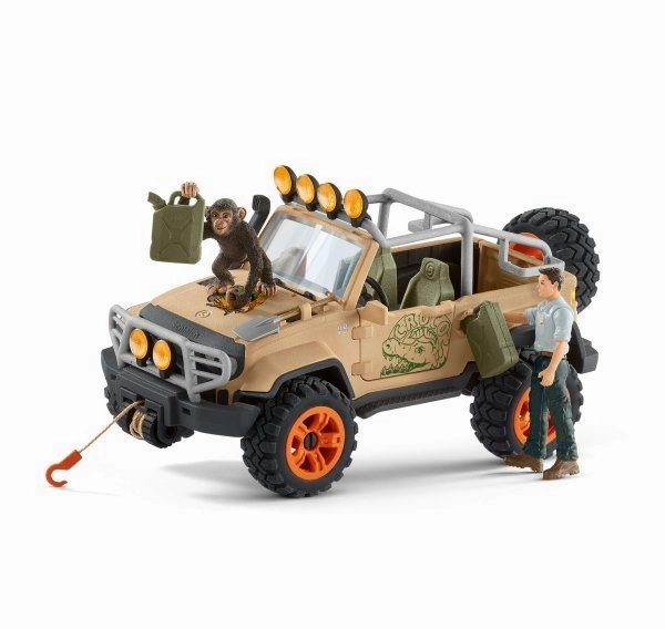 Schleich Wild Life 4X4 Vehicle With Winch Set