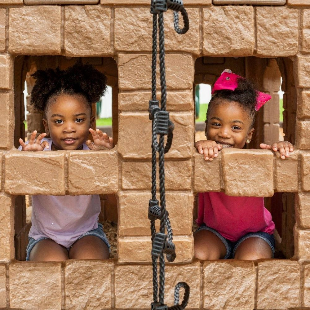 Step2 Naturally Playful Adventure Lodge Play Center for Kids