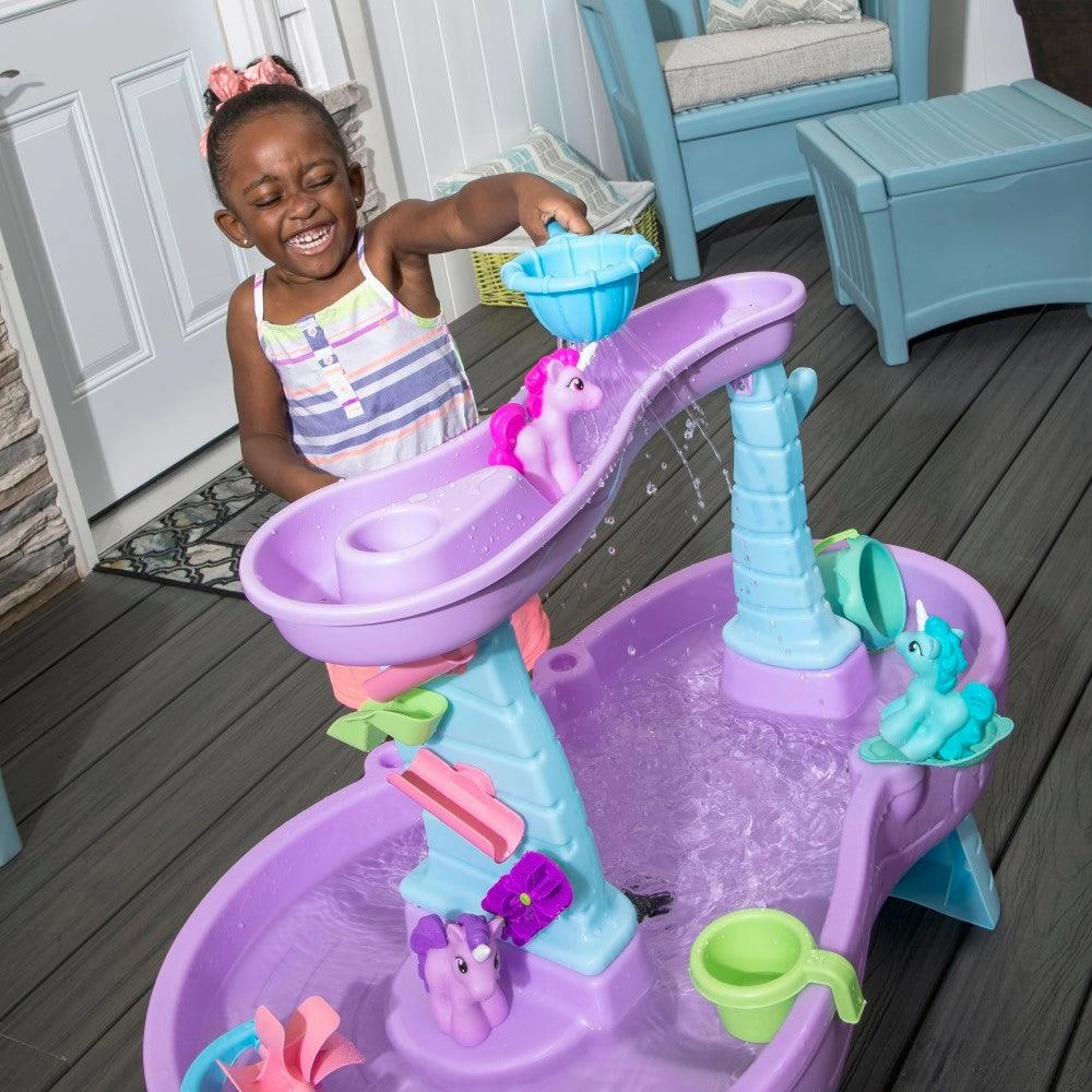 Step2 Rain Showers & Unicorns Water Table Kids Water Play Table with 13-Pc Unicorn Toy Accessory Set, Purple