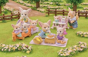 Sylvanian Families Sunny Picnic Set Fennec Fox Sister & Baby Ages 3 